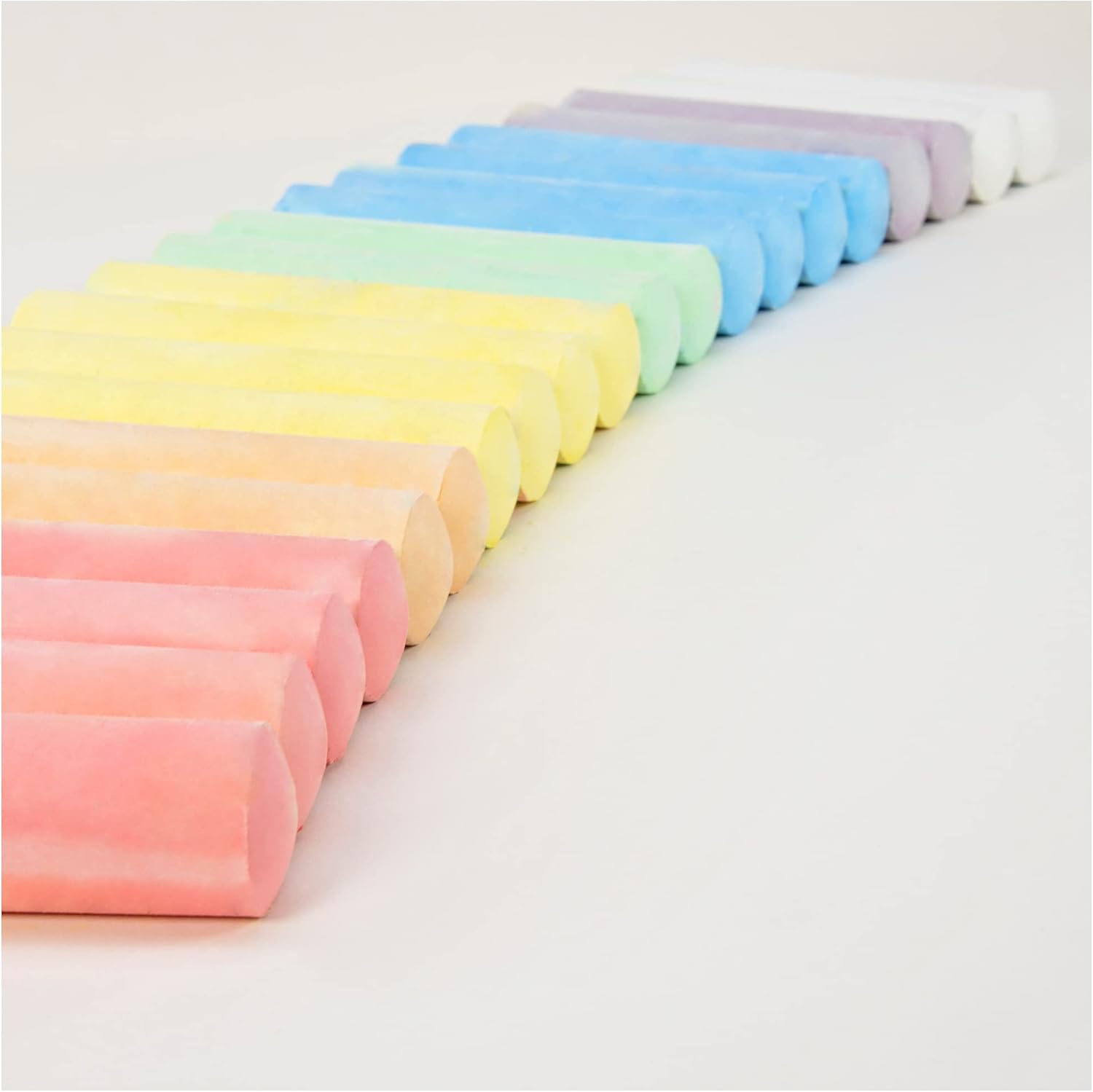 Galt 20 Giant Chalks - Chunky Washable Pavement Chalks for Kids' Outdoor Fun